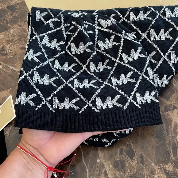 MICHAEL KORS
